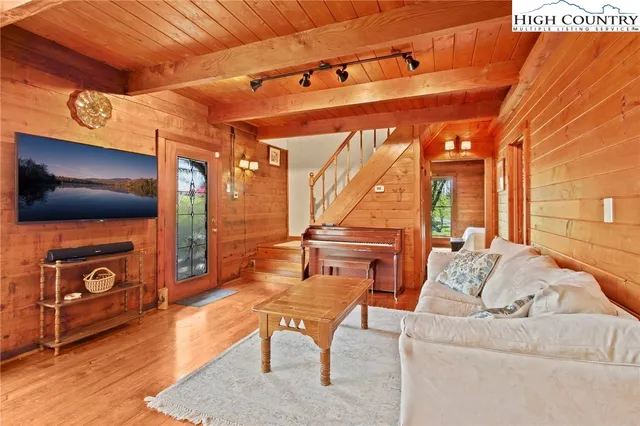 $874,900 | 690-692 Lynn Hill Road, Vilas, NC 28692