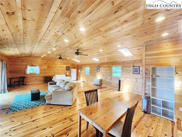 $874,900 | 690-692 Lynn Hill Road, Vilas, NC 28692