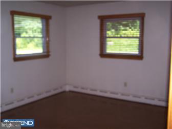 440 Raubsville Road Easton, PA 18042 - Photo 6 of 8 Bedroom 2