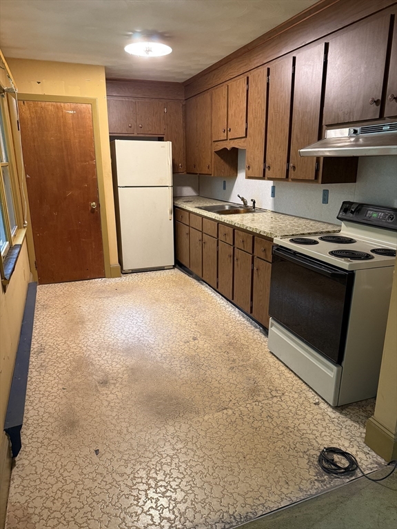 1 Red Gate Road Essex, MA 01929 - Photo 5 of 15 Gallery Image 5