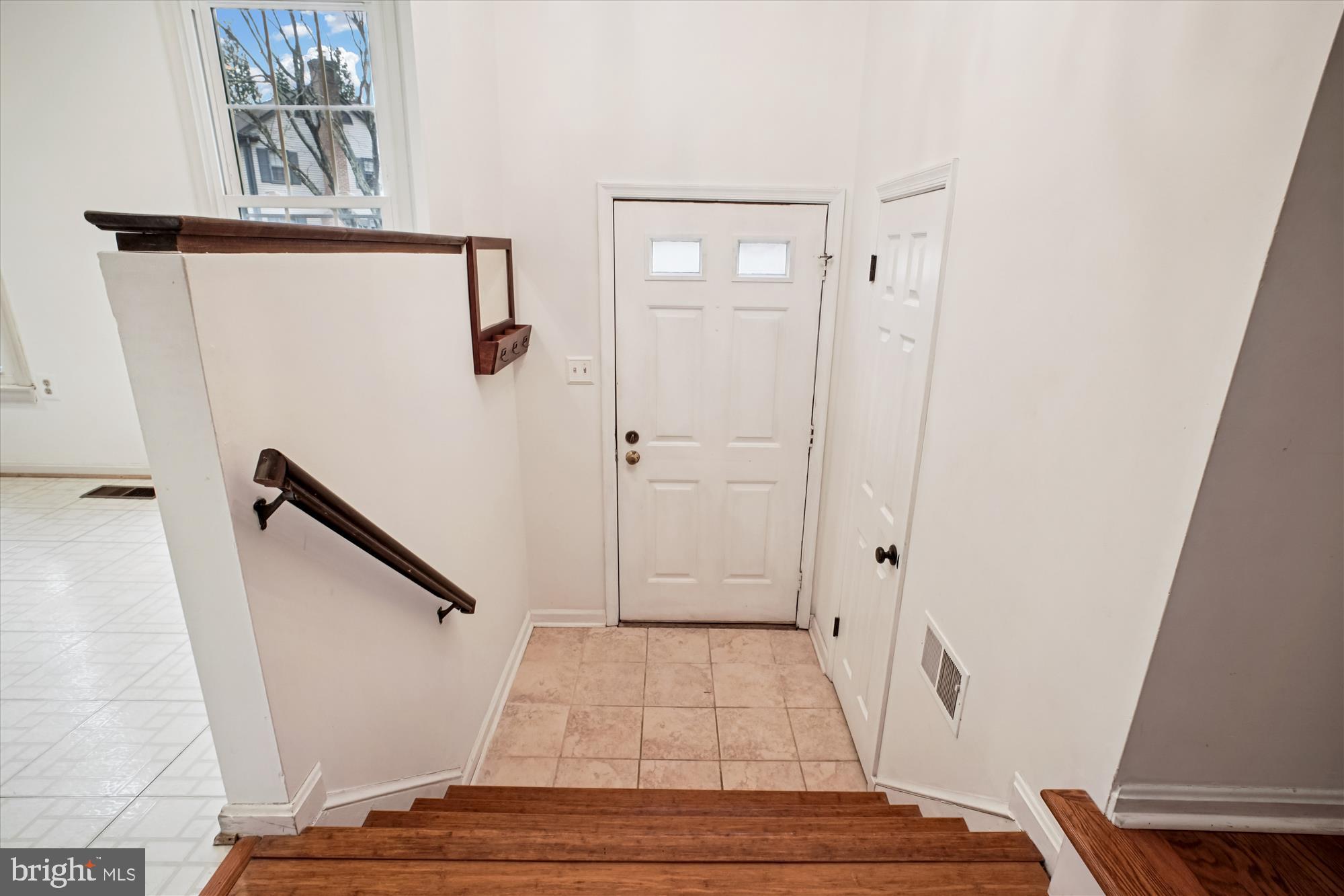 2816 Kelly Square Vienna, VA 22181 - Photo 11 of 73 a view of entryway with wooden floor
