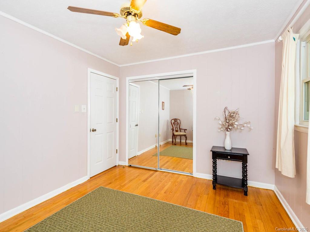 118 Overlook Road Asheville, NC 28803 - Photo 20 of 30 Gallery Image 20