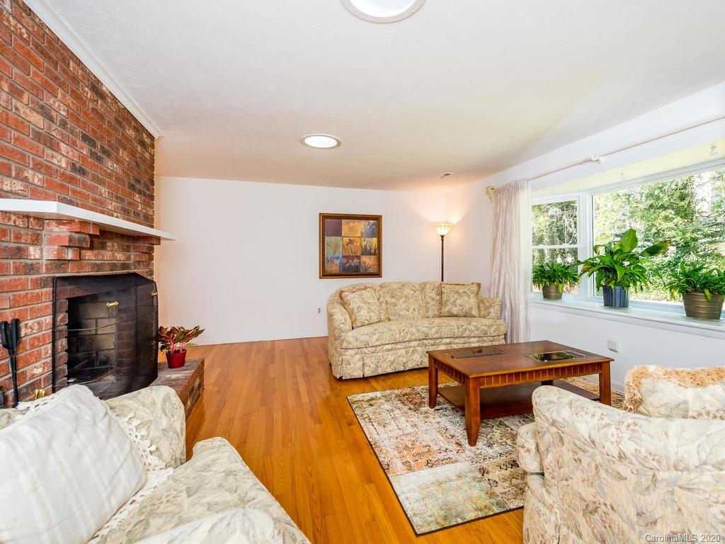 118 Overlook Road Asheville, NC 28803 - Photo 3 of 30 Gallery Image 3