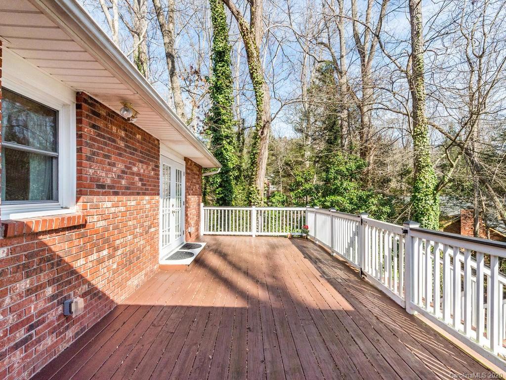 118 Overlook Road Asheville, NC 28803 - Photo 29 of 30 Gallery Image 29