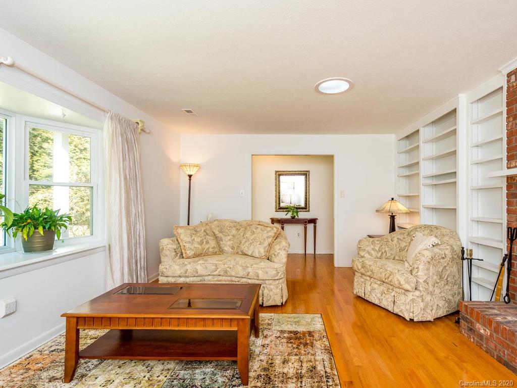 118 Overlook Road Asheville, NC 28803 - Photo 4 of 30 Gallery Image 4