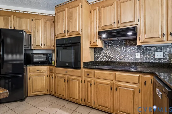 $640,000 | 301 Beechwood Drive, Williamsburg, VA 23185