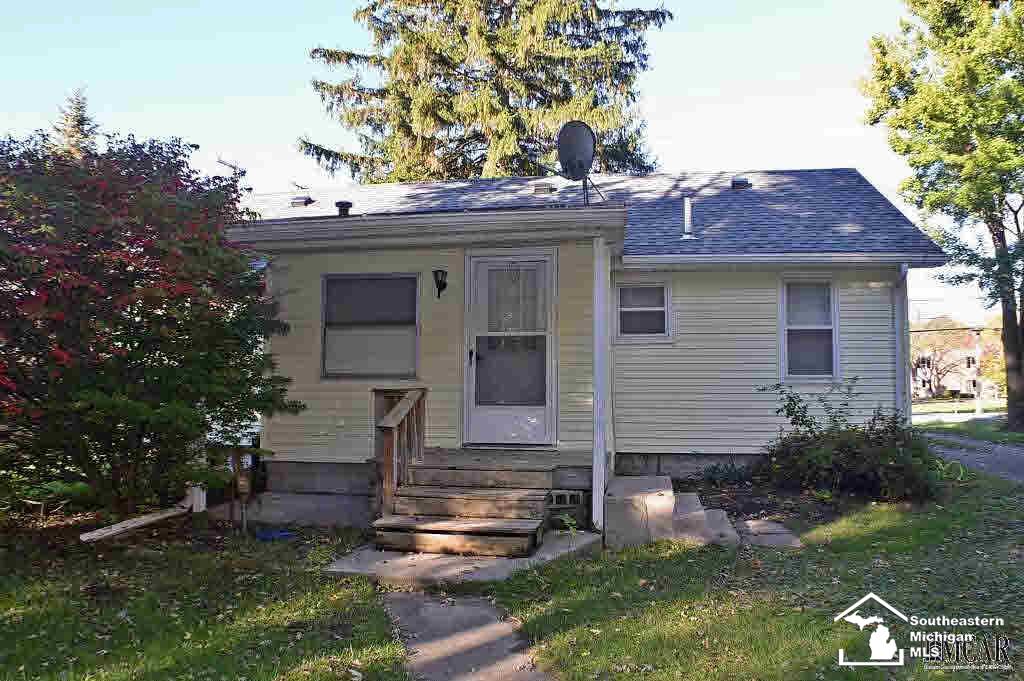 8400 Jackman Road Temperance, MI 48182 - Photo 7 of 12