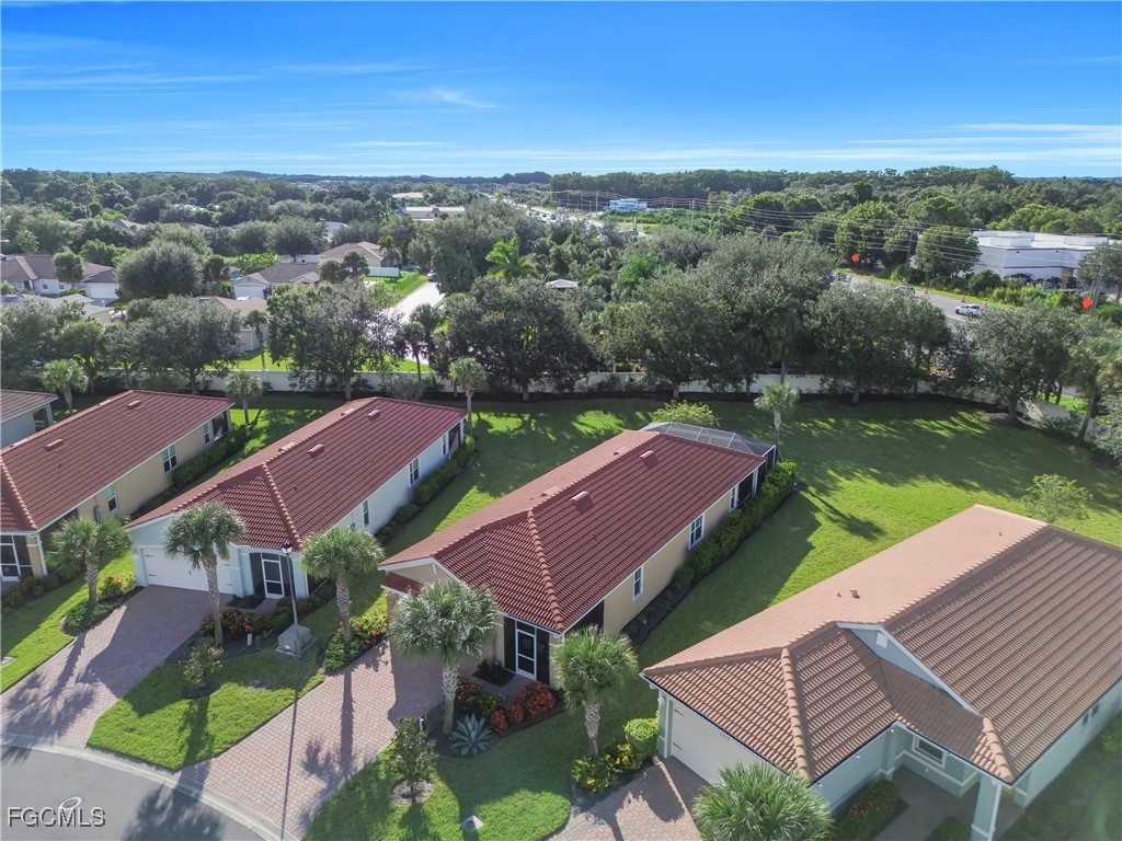 2065 Summersweet Drive Alva, FL 33920 - Photo 2 of 28