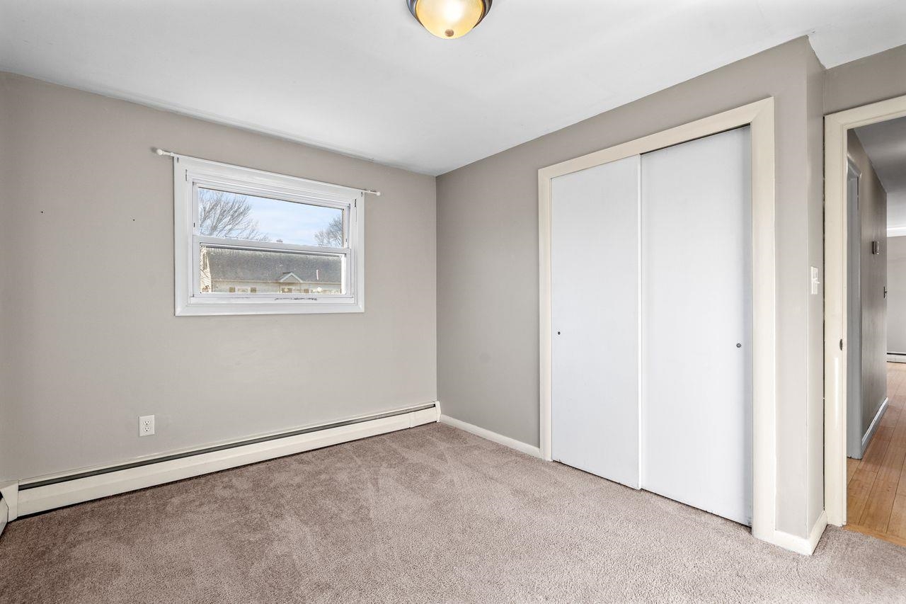34 Ritter Street Nashua, NH 03060 - Photo 17 of 35