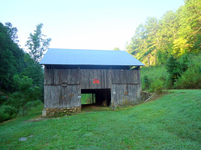 202 Duncan Branch Road Vonore, TN 37885 - Photo 12 of 40 07-DSC00007