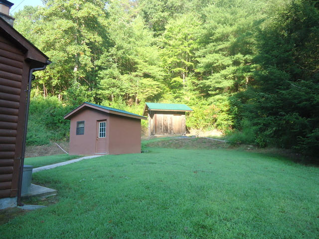 202 Duncan Branch Road Vonore, TN 37885 - Photo 10 of 40 11-DSC00011