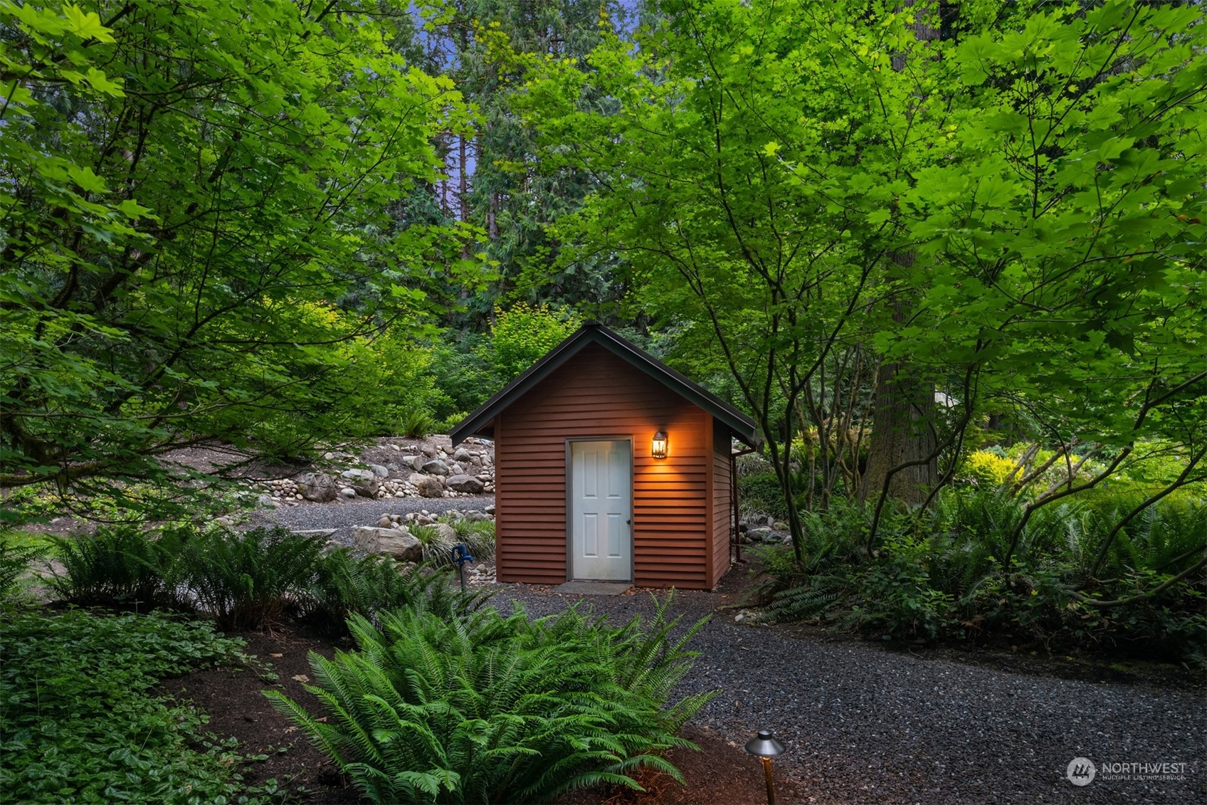 11417 Kelly Road Northeast Carnation, WA 98014 - Photo 30 of 39 a backyard of a house with lots of green space