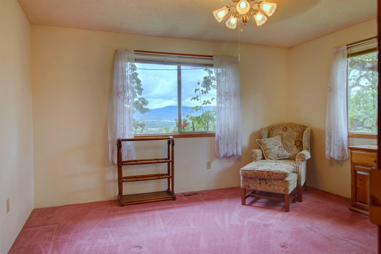 1399 Brownsboro-Meridian Road Eagle Point, OR 97524 - Photo 16 of 35 Additional Photo