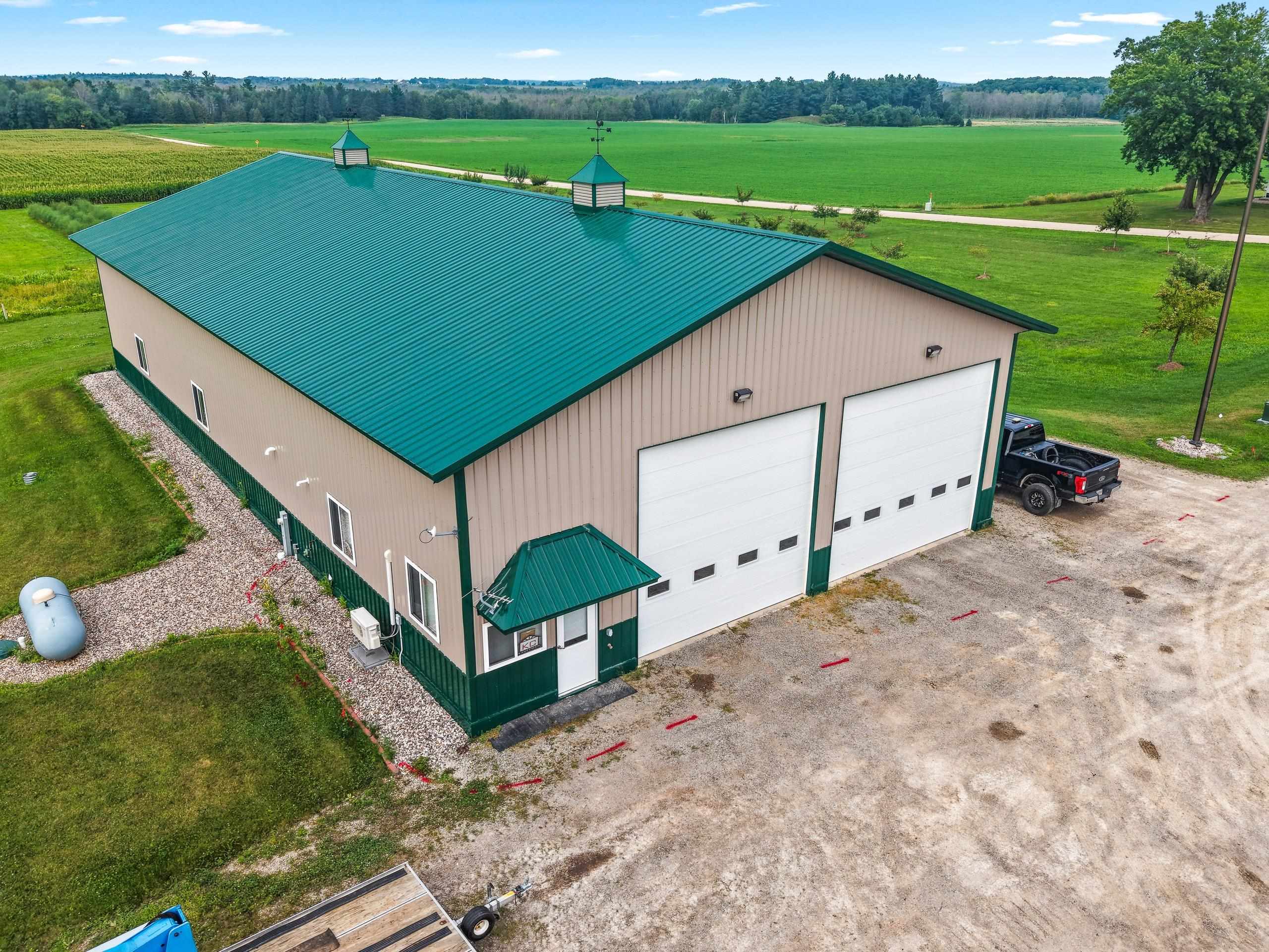 N5951 Division Road Cecil, WI 54111 - Photo 67 of 90 Gallery Image 67