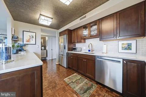$595,000 | 1100 Lovering Avenue, Unit 1402, Wilmington, DE 19806