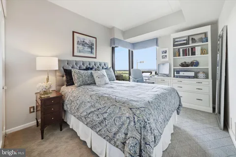 $595,000 | 1100 Lovering Avenue, Unit 1402, Wilmington, DE 19806