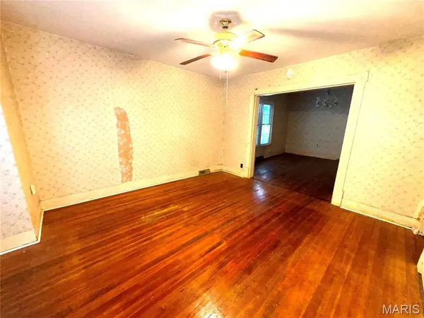 $98,500 | 1112 Center Street, Bismarck, MO 63624