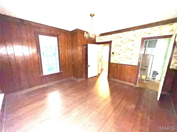 $98,500 | 1112 Center Street, Bismarck, MO 63624