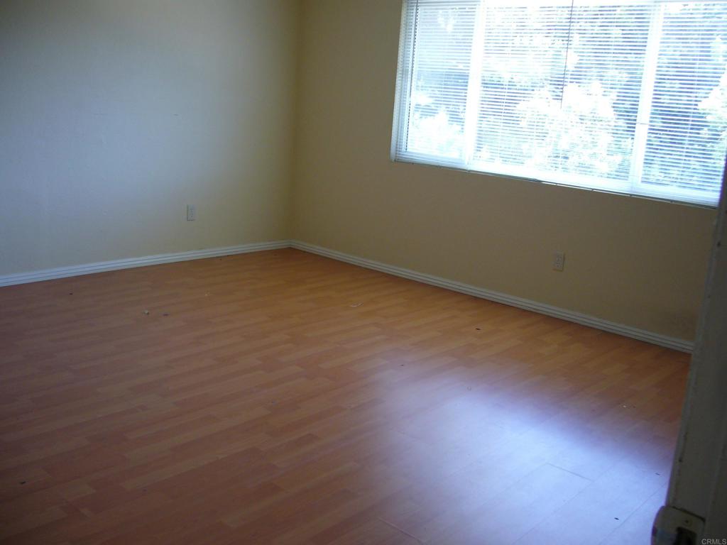 5191 Bothe Avenue University City, CA 92122 - Photo 18 of 29 an empty room with a window