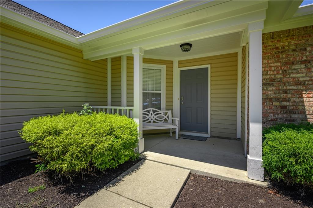 1729 Alder Road Franklin, IN 46131 - Photo 3 of 37