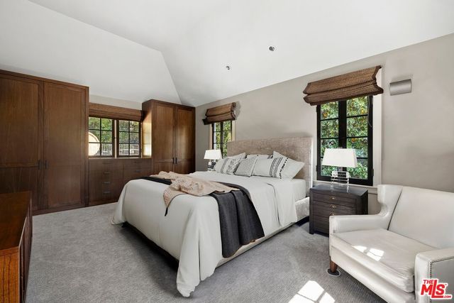 $2,848,000 | 3300 North Knoll Drive, Los Angeles, CA 90068