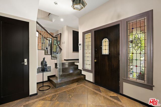 $2,848,000 | 3300 North Knoll Drive, Los Angeles, CA 90068