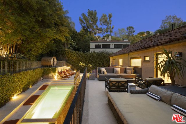 $2,848,000 | 3300 North Knoll Drive, Los Angeles, CA 90068