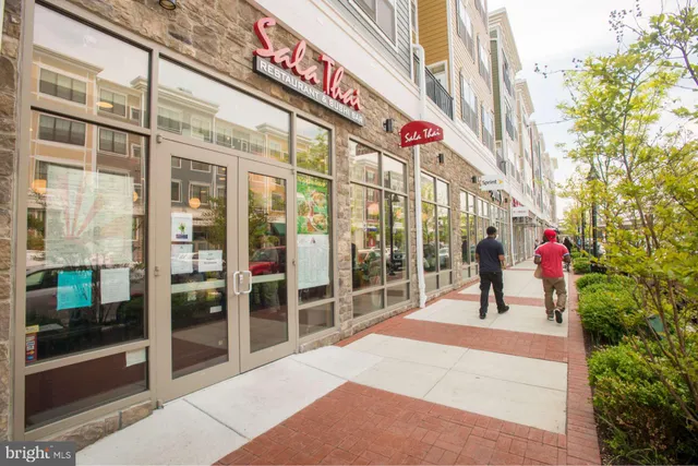 $1,789 | 2310 4th Street Northeast, Unit 2, Washington, DC 20002