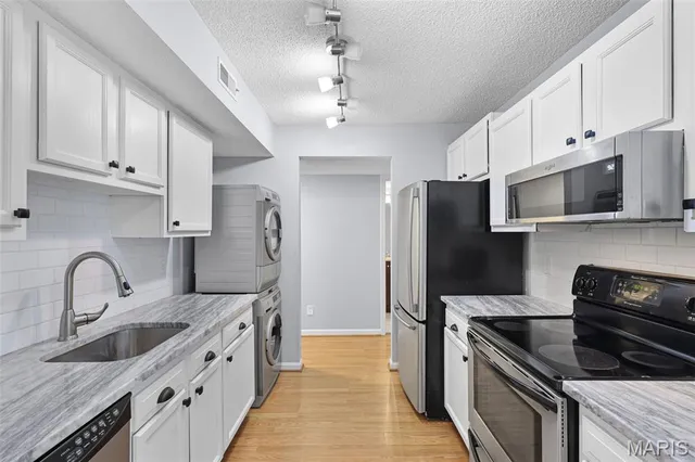 $177,500 | 1517 Thrush Terrace, St. Louis, MO 63144