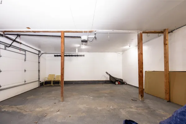 $649,500 | 24331 Co Highway 6, Detroit Lakes, MN 56501