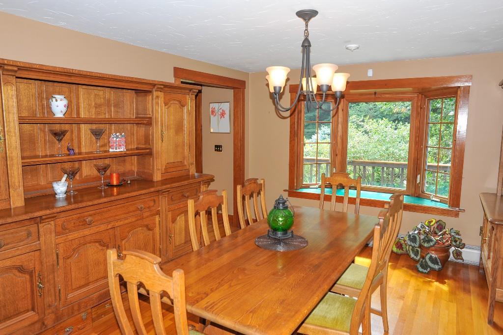 84 Brook Road Falmouth, ME 04105 - Photo 3 of 20 Dining Room
