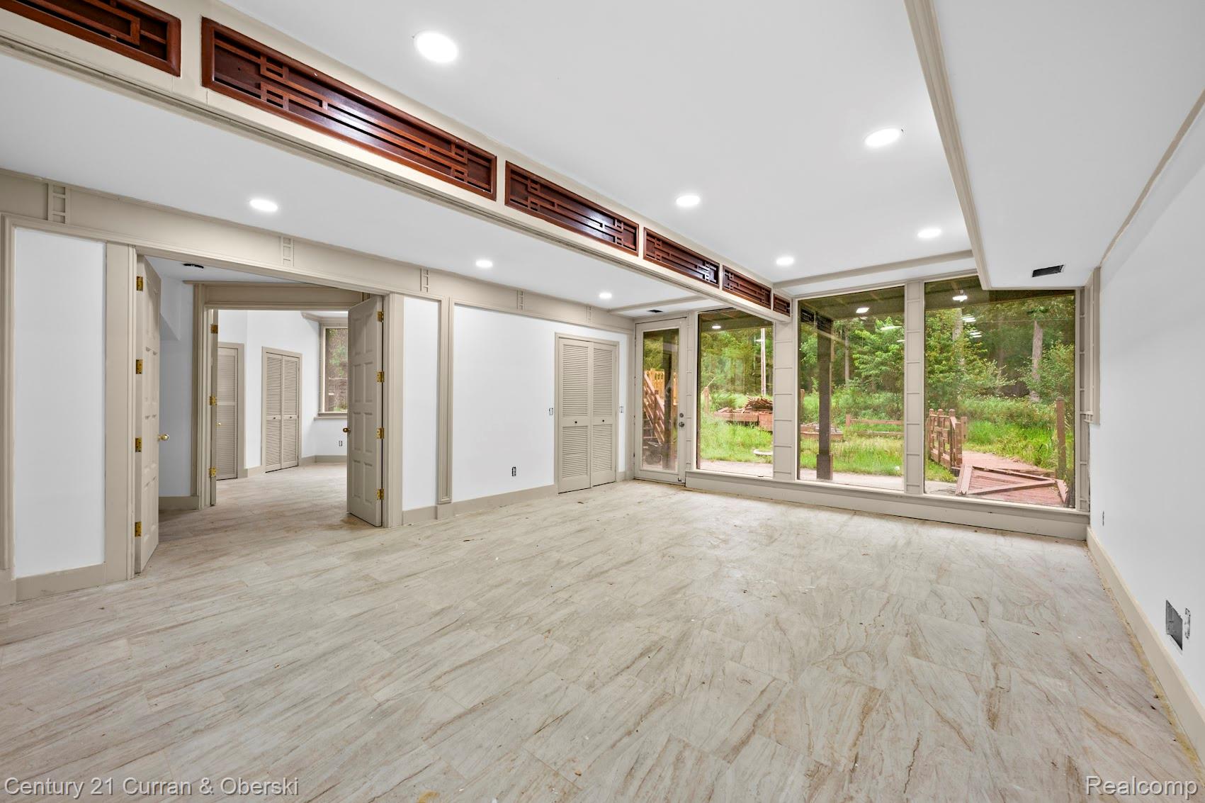 8785 Warren Road Plymouth, MI 48170 - Photo 33 of 46 36.jpg