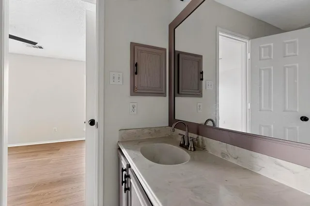 $2,095 | 2864 Hampshire Lane, Rockwall, TX 75032