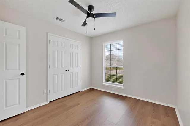 $2,095 | 2864 Hampshire Lane, Rockwall, TX 75032