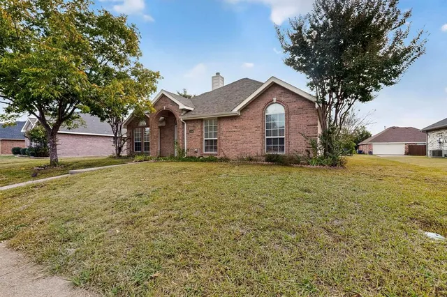 $2,095 | 2864 Hampshire Lane, Rockwall, TX 75032
