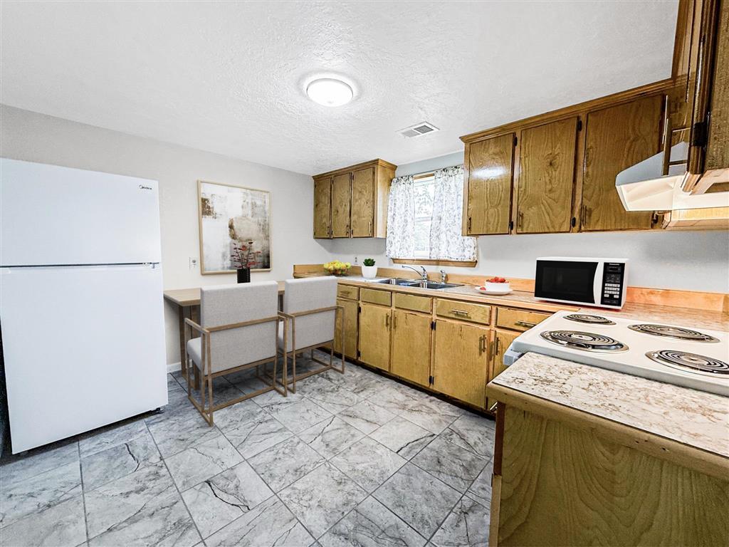 6616 Bailey Road Leesville, LA 71446 - Photo 9 of 24 Virtual Staging