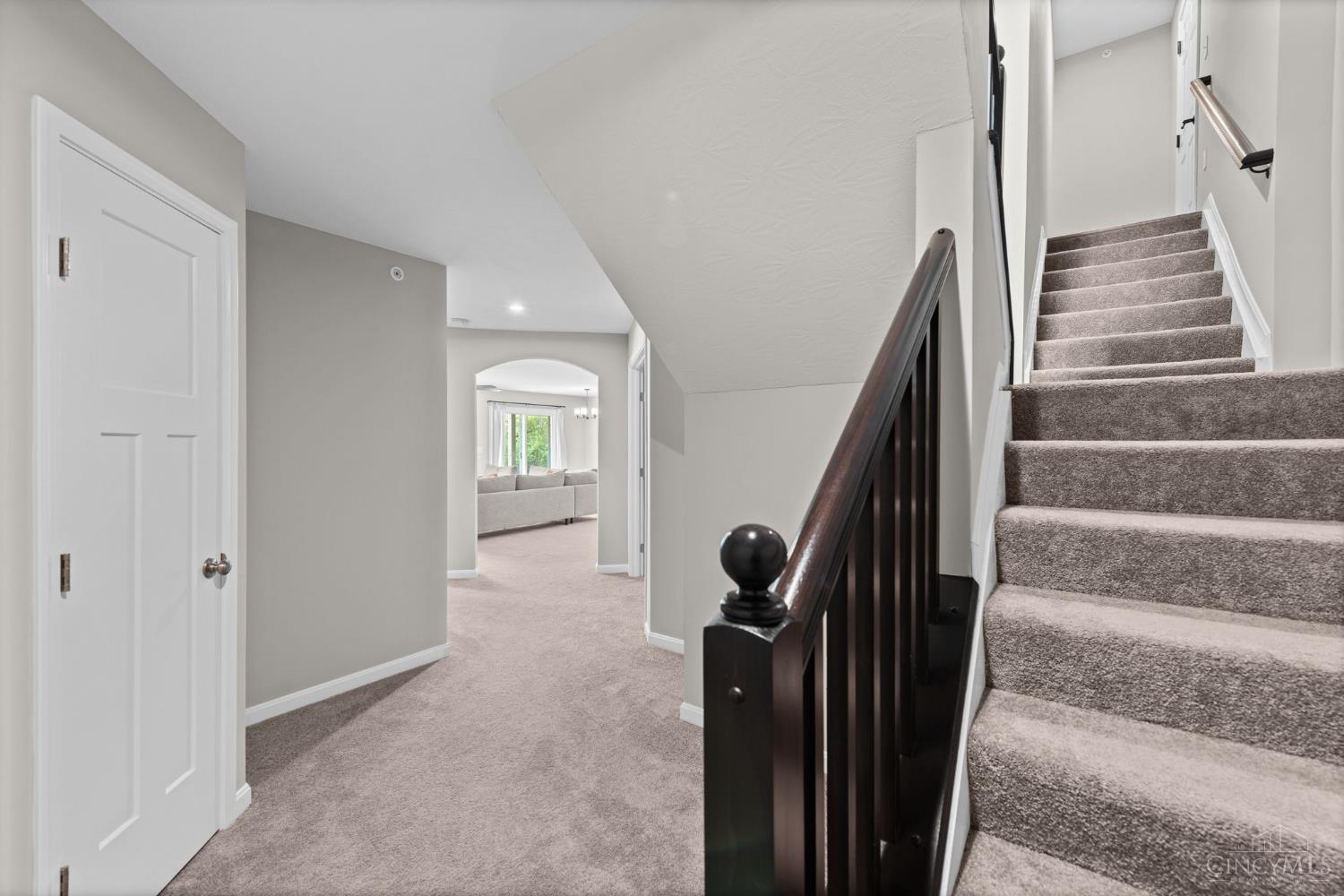 693 Tradition Ridge Cincinnati, OH 45245 - Photo 6 of 27