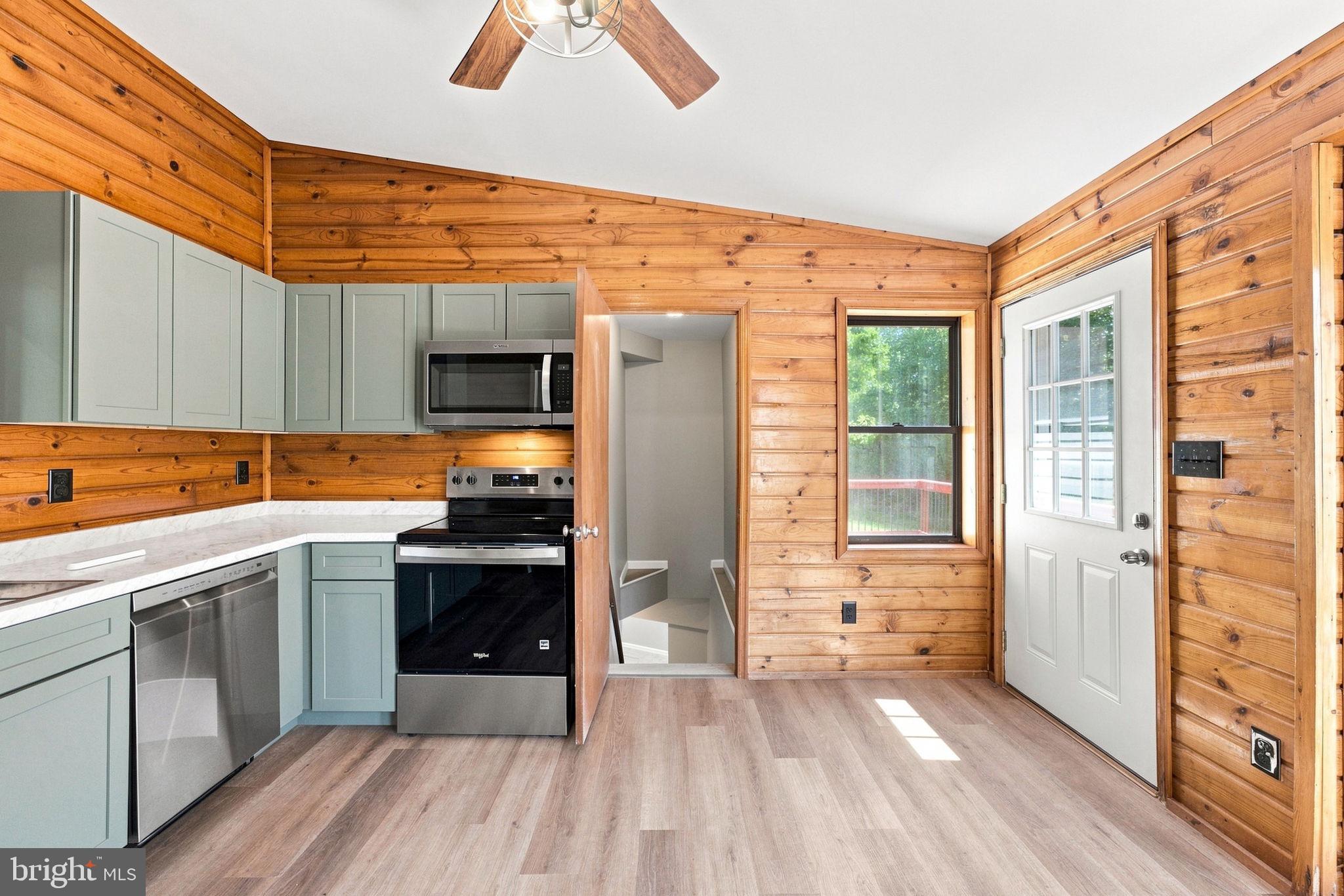 8265 Opal Road Warrenton, VA 20186 - Photo 20 of 68 Kitchen