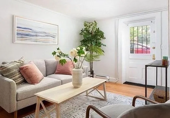 $2,400 | 16 Chauncy Street, Unit G, Cambridge, MA 02138
