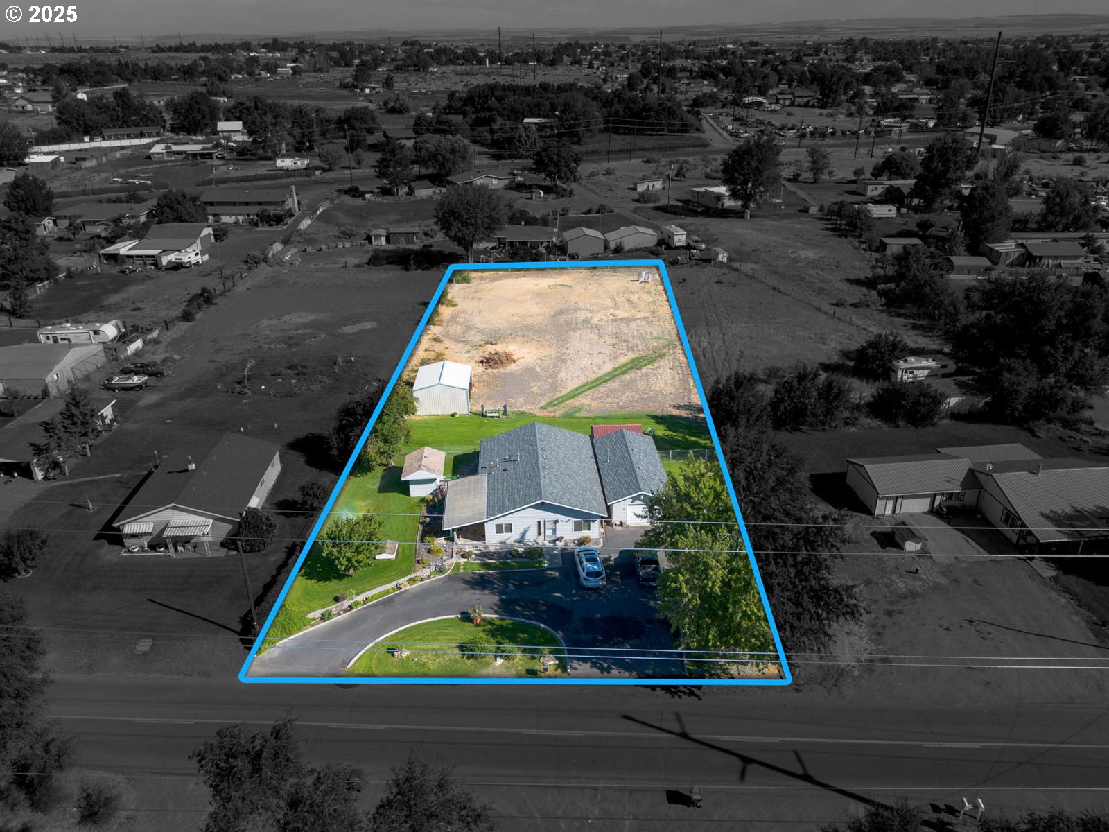 1855 East Hooker Road Hermiston, OR 97838 - Photo 2 of 32
