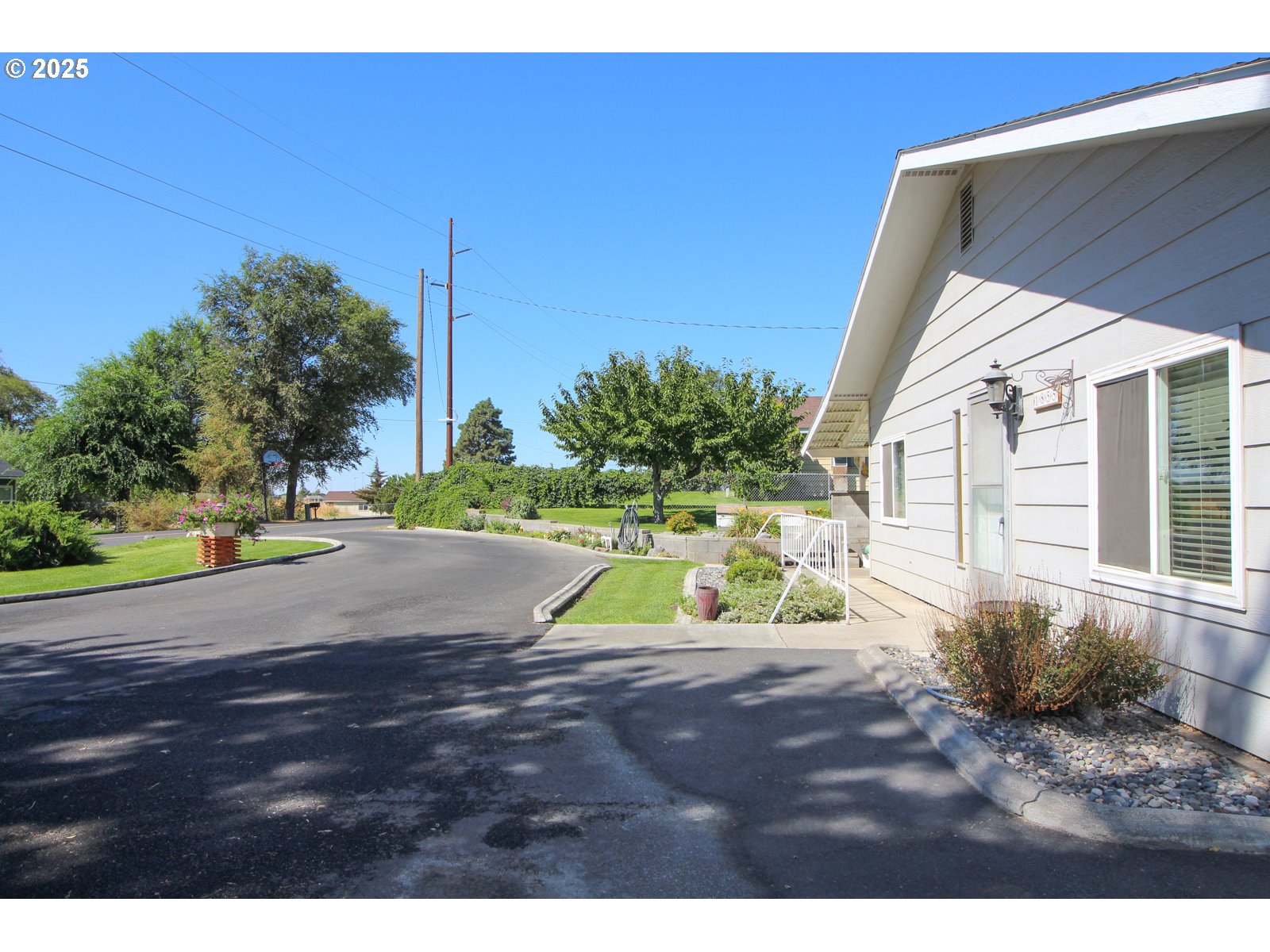 1855 East Hooker Road Hermiston, OR 97838 - Photo 24 of 32