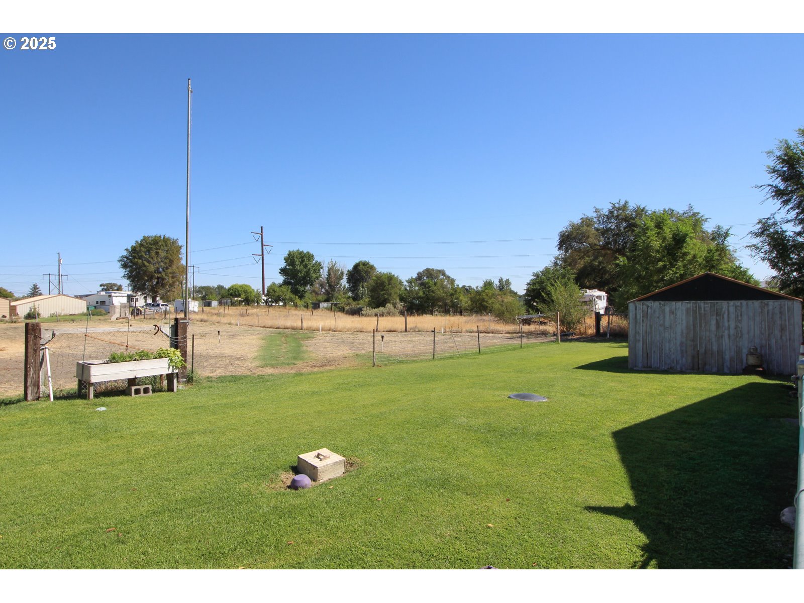 1855 East Hooker Road Hermiston, OR 97838 - Photo 29 of 32