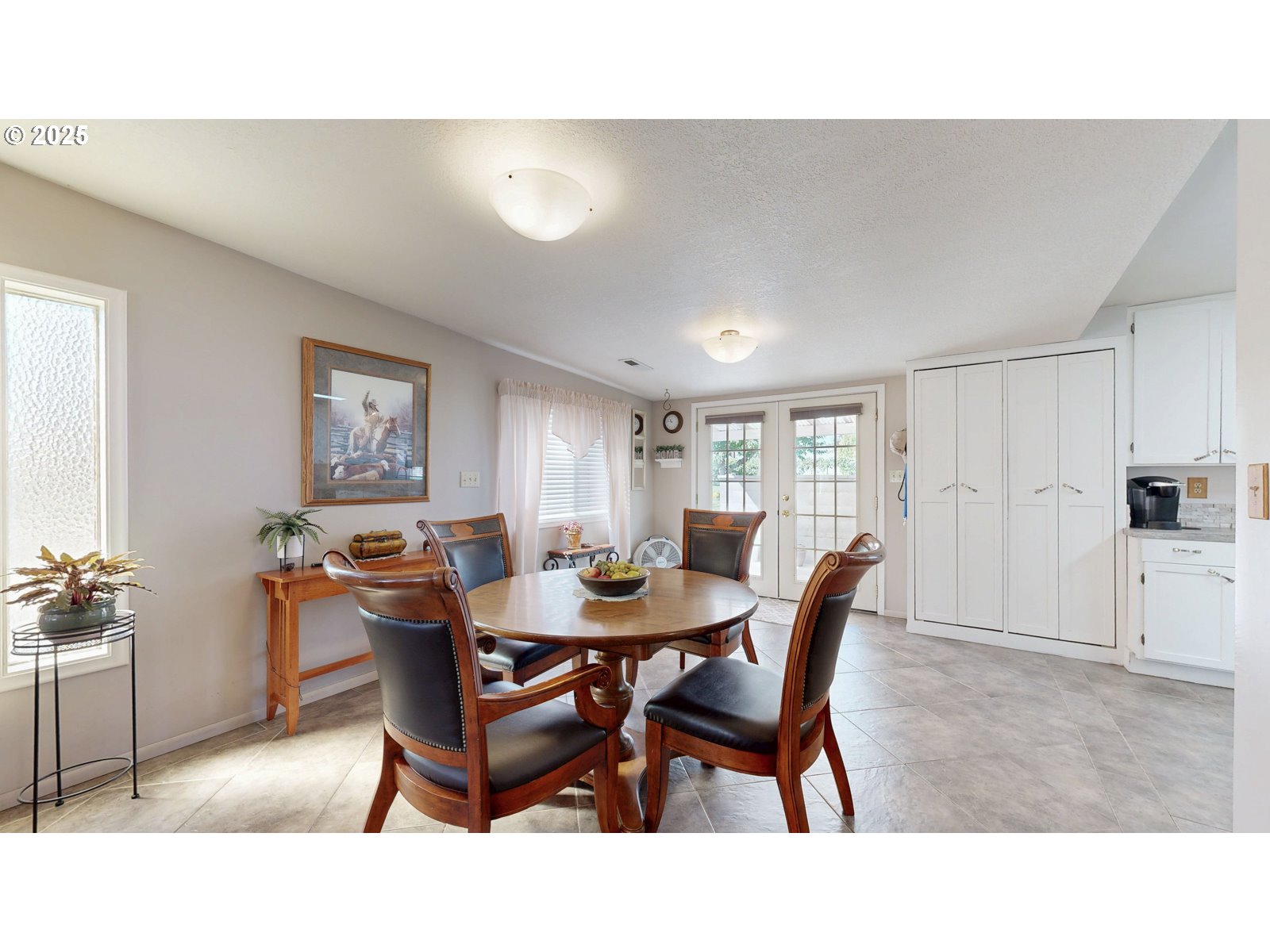 1855 East Hooker Road Hermiston, OR 97838 - Photo 9 of 32