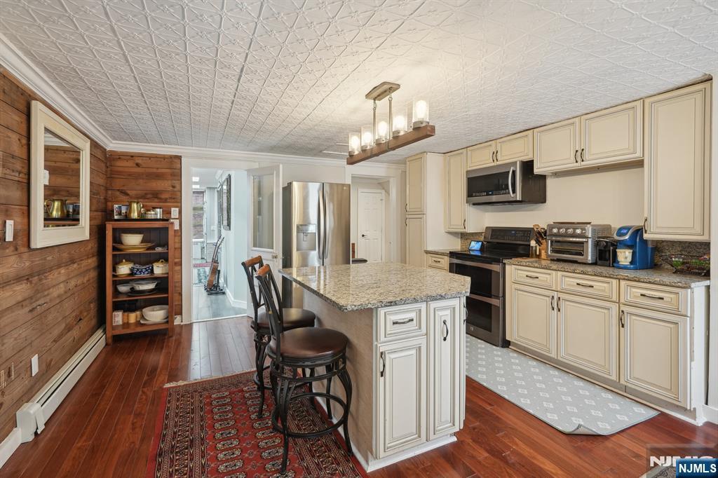 716 Glen Road Sparta, NJ 07871 - Photo 7 of 38