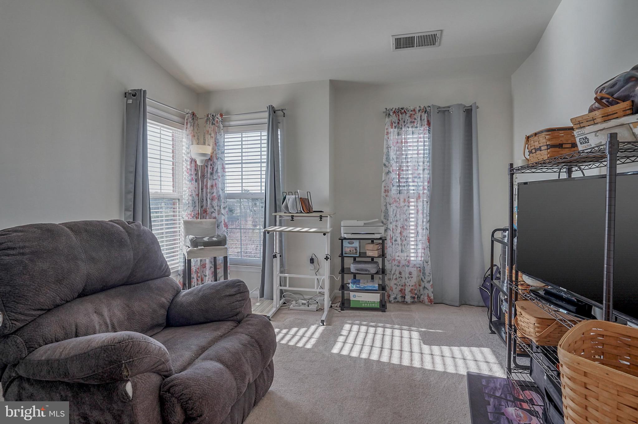 9151 Furey Road Lorton, VA 22079 - Photo 16 of 49 Gallery Image 16