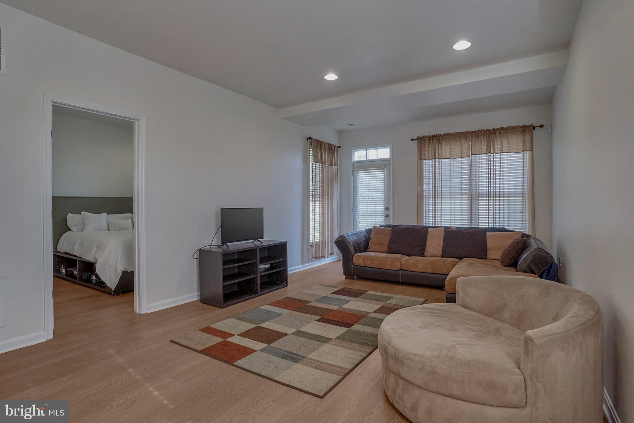 9151 Furey Road Lorton, VA 22079 - Photo 25 of 49 Gallery Image 25