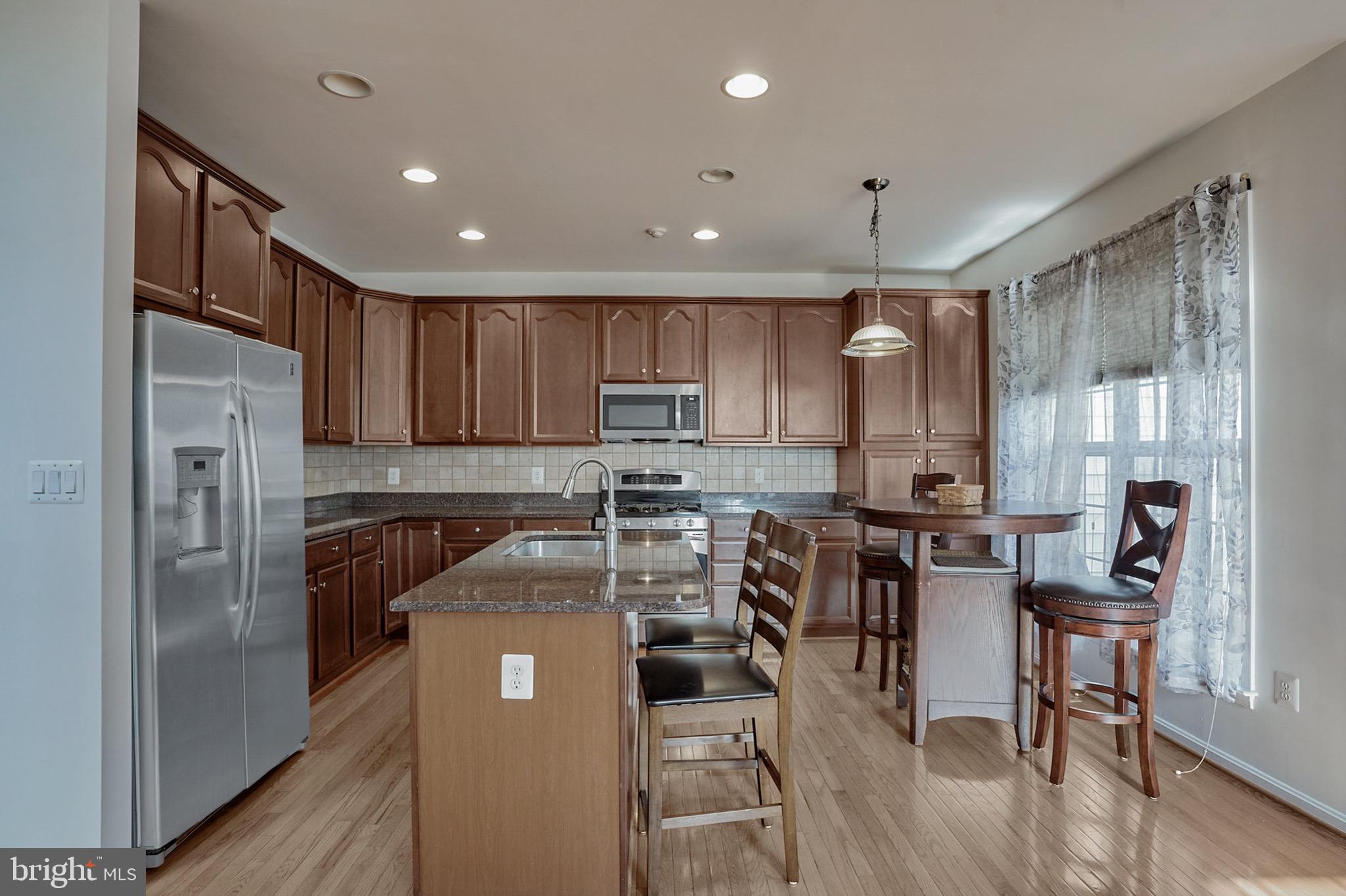 9151 Furey Road Lorton, VA 22079 - Photo 10 of 49 Gallery Image 10