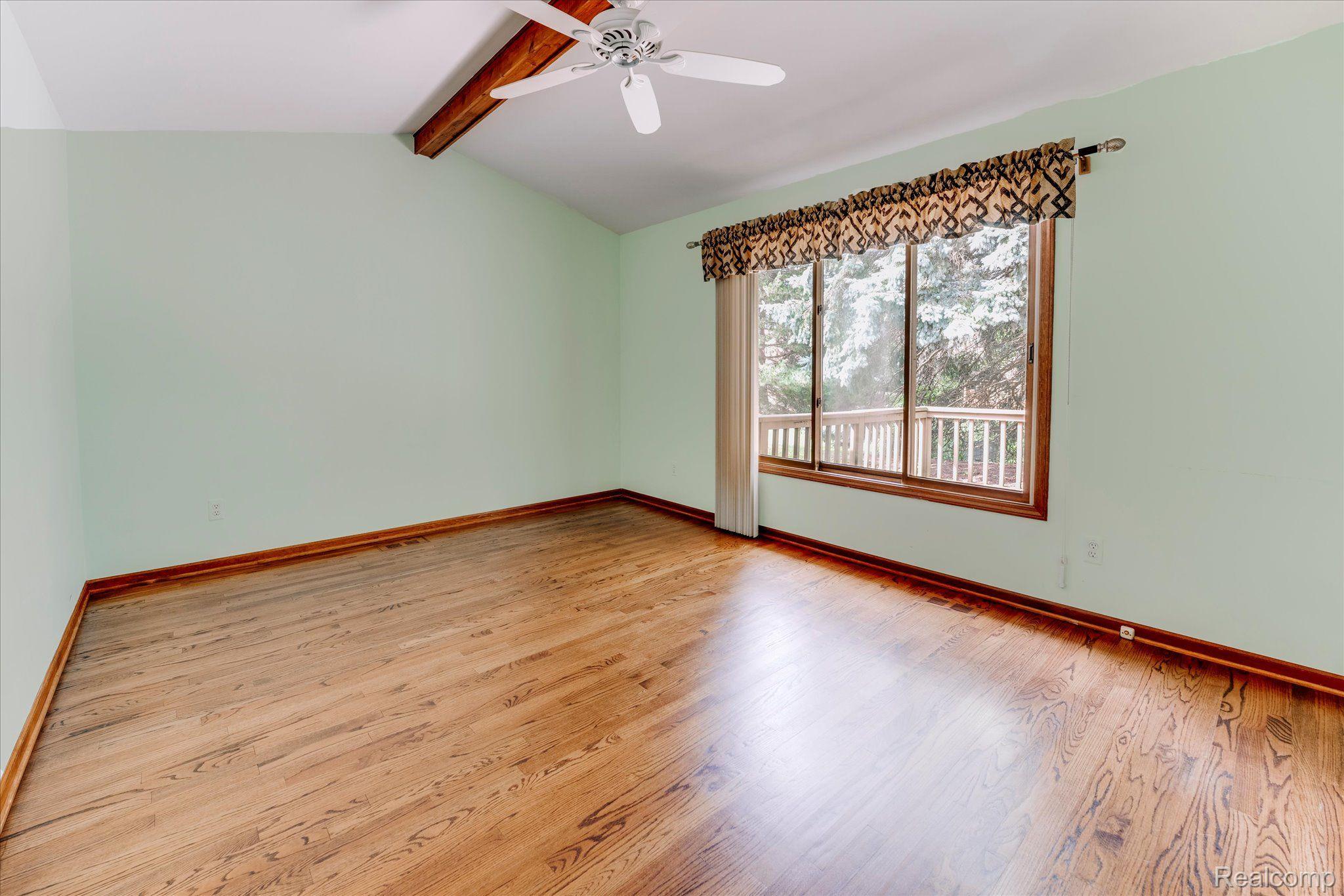 2125 London Bridge Drive Rochester, MI 48307 - Photo 14 of 47 Gallery Image 14