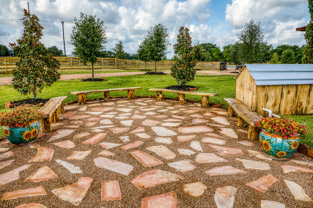 35418 Tompkins Road Hempstead, TX 77445 - Photo 36 of 50 a view of a yard with an outdoor space