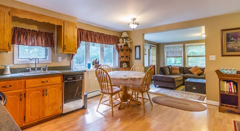 4 Rufus Putnam Road North Brookfield, MA 01535 - Photo 11 of 27